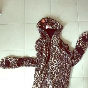 Footless women’s leopard onesie